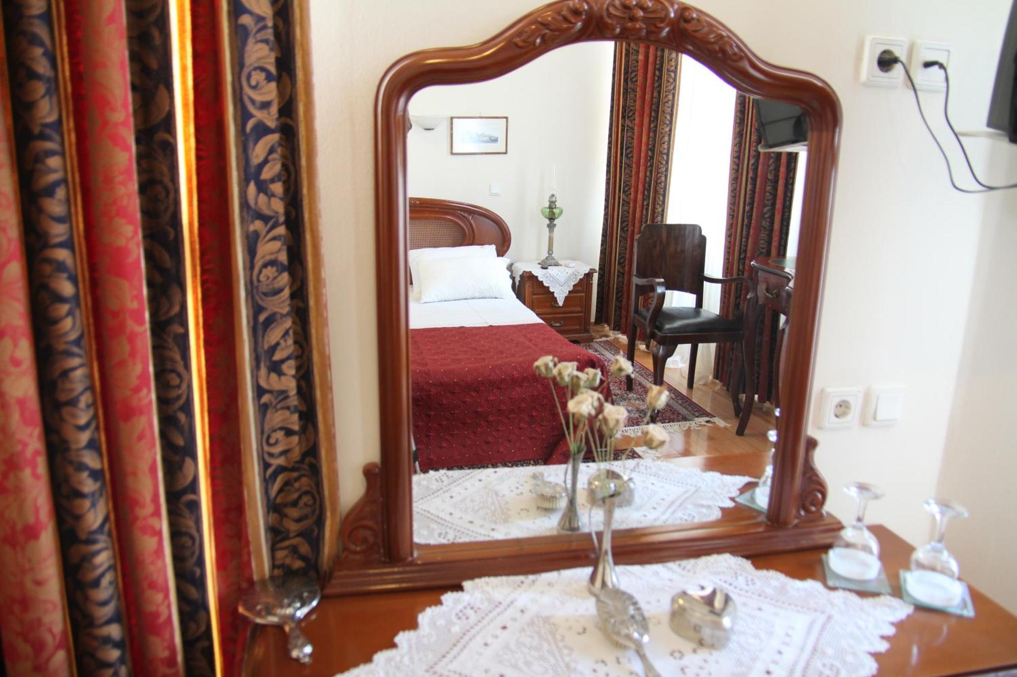Hotel Panellinion Trikala  Bagian luar foto